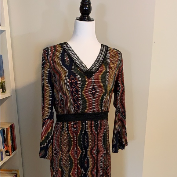 Dress - Picture 2 of 9